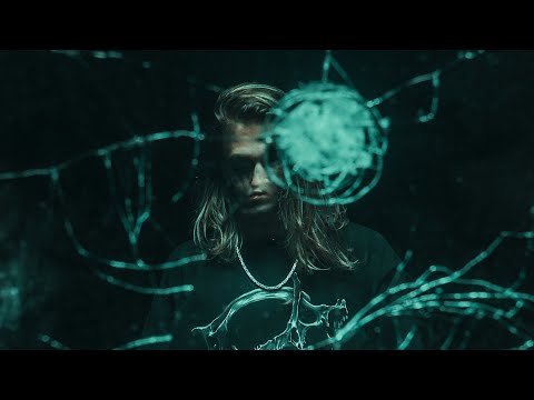 ȘTEFAN IV: UMBRA