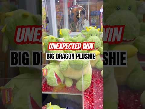 The claw actually worked?! Still in shock 😳 #clawmachine #clawmachinewin #arcade #arcadegames