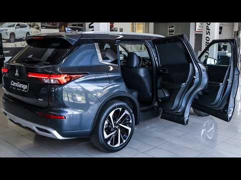 2025 Gray Mitsubishi Outlander - Affordable Family 7 Seater SUV in Detail