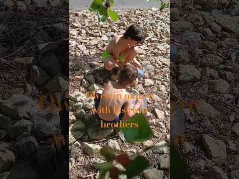 OWEN IN NATURE RANGER TEACHING HIS TWIN BROTHERS