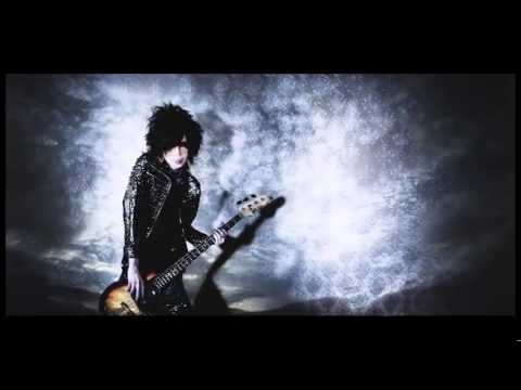 [MV] LUCHe. -『Heartless』[02.07.2014]