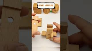 Lu Ban's six-piece lock. Without any nail, 6 interlocking wooden pieces that form a cube. #puzzle