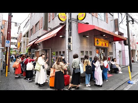 Modern Hungry Girls Are in Line! The Amazing Chinese Restaurant with Long Lines!