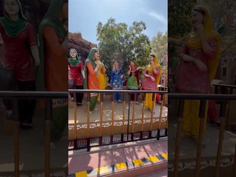 Savan Chadya Teean Aaiya! #punjabiculture #giddadance #lokgeet #virsa #punjab