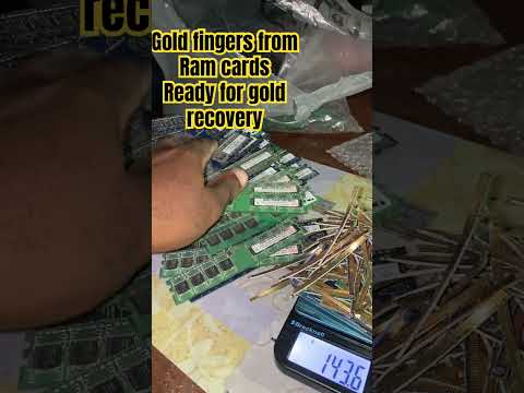 Gold recovery from e waste #scraper #computercomponents #diligent scraper #jamaican #money