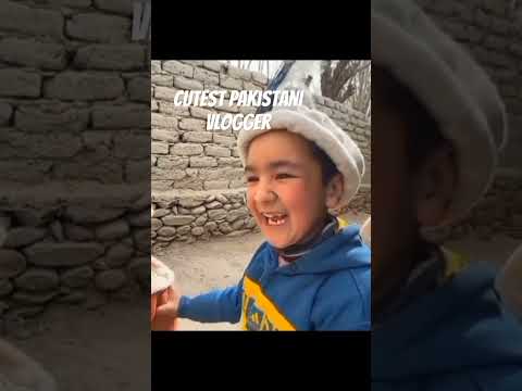Cutest Pakistani Vlogger Shehraz #viralvideo #viral #vlogger #vlogs #shirazivillagevlogs