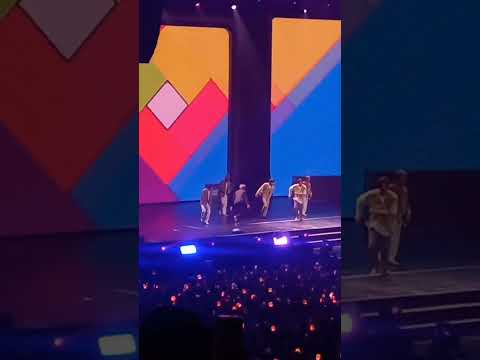 I don't have the best fancam, but I have the best sing-along moment with NCT DREAM #TDS2 #NCTDREAM 💚