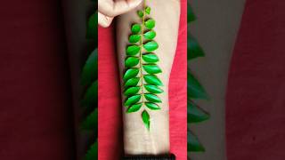 Very Easy And Beautiful Leaf Mehndi Design ❤️🌿💁🏻♀️#leafmehndi #youtubeshorts #mehndi #shots