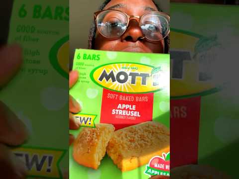 Mott’s Apple Streusel Bar⁉️ #apple #streusel #motts #snacks #new  #baked