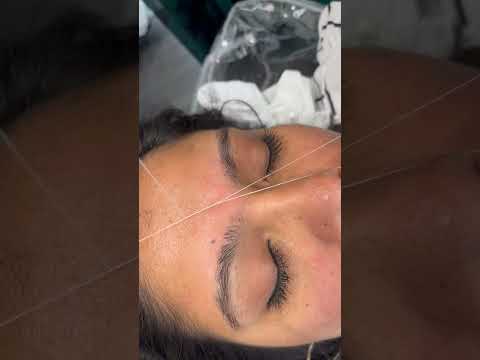 How to do eyebrows ✨#threadingeyebrow #eyebrowtutorial #tricks #trickshots