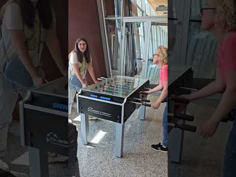 fuzbal na ljubljanskem letališču
