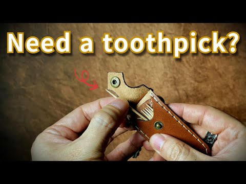 This Leather Keyring Holds a Toothpick – Western Style!