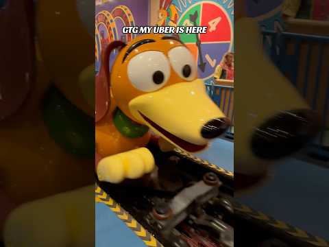 GTG BYE!! MY SLINKY UBER IS HERE!! #slinkydogdash #disneyworld #disney #toystoryland #toystory
