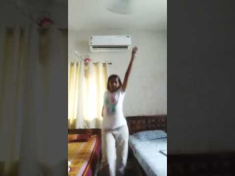 Vartman akhoo ka dhooka hai