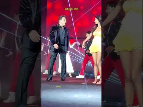 सलमान खान#Salmankhansongs#dance #bollywoodsongs #status #youtubeshorts #shortsviral