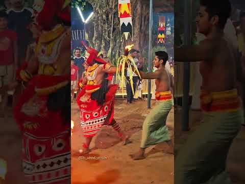 Theyyam ##theyyam #calicut #kerala #kannur #theyyamkali #theyyamkerala #art #dance #hindu #sanata