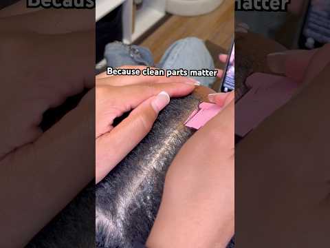Clean sections = neat braids every time. #braidertips #cleanparts #knotlessbraids