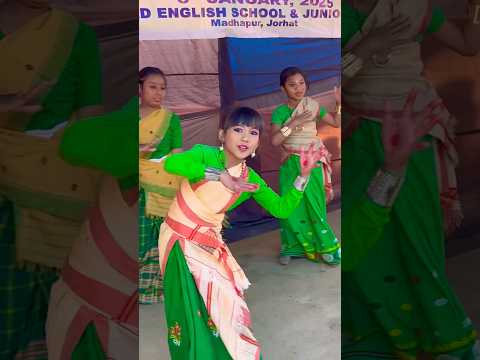 Rimi jhimi borokhun ahise #schooldance #students #assameseculture #shorts #shortsfeed #new