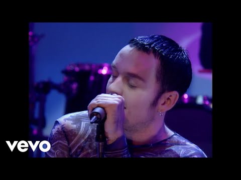 Savage Garden - Truly Madly Deeply (Official Live from Top Of The Pops 1998)