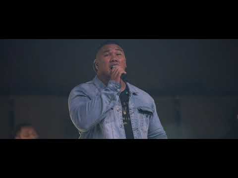 Johnny Suite - Behind The Music Video Keep It Movin (Faith)