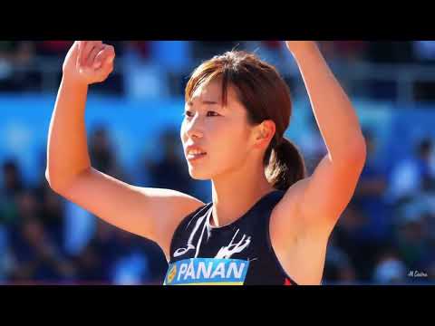女性陸上アスリート。AI。beautiful japanese woman athleet hands up with sleeveless