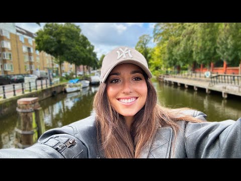 I'M IN AMSTERDAM