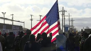 No Kings protests at Chicago-area ICE facility