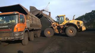 `#viral#truck#Loding# ``#LoaderWork#GittiLoading#TruckLoading#HeavyMachinery#ConstructionWork#Loader