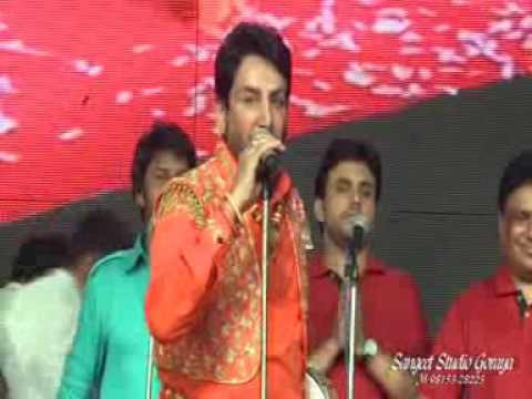 GURDASS MAAN LIVE AT MELA PEER NIGHAIN 2013