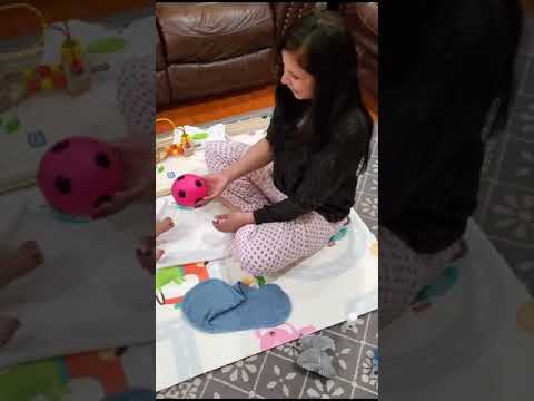 Funny Laughing baby- hilarious laughing baby