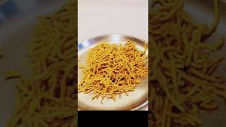 Crispy Besan Sev Namkeen | Holi Special Namkeen #besansev #namkeen #holispecial #rasoitips