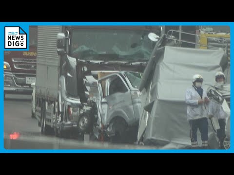 伊勢湾岸道でトラックなど3台絡む事故 4人重軽傷 軽乗用車と軽ワゴン車の男性が重傷か 愛知・大府市【画像あり】