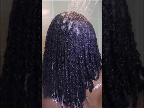 How to wash mini twist #naturalhair #hairstyle #uhlexsissss