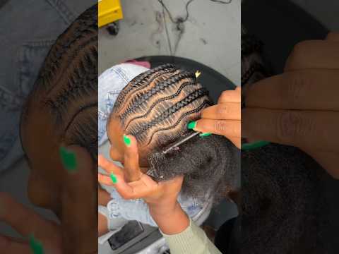 Don’t know what style I was trying to do so decided to freestyle #freestyleyle #stylish #braiding