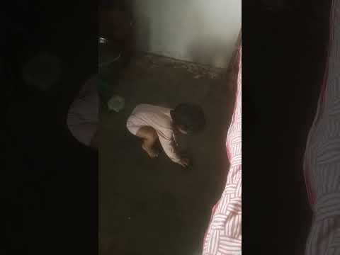 itani choti si umra m kaam wali bai bani sabhi kaam me nipudarn betiya maa paab ka kaam karte huye