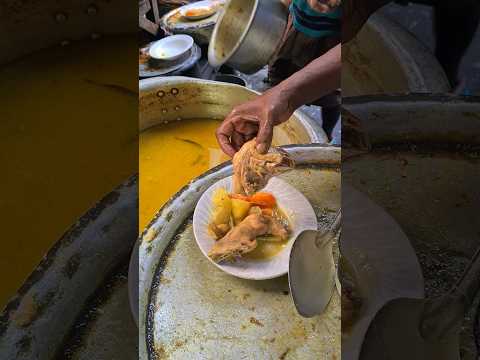 Kolkata Famous Chicken Stew #streetfood #humanstreetfood #shorts