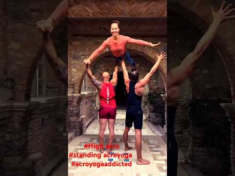 #trust#inspirational #standingacro#awesome  #acrobatics#acroyoga #acroyogaflow#challenges #highbird