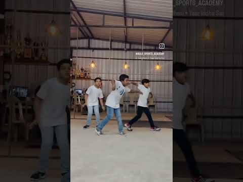 Yaar Indha Saalai Oram