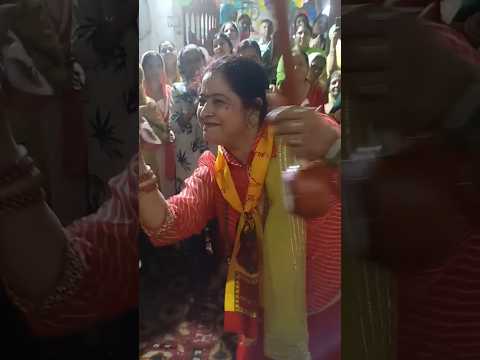 राधे तेरी चुनरी सितारों जड़ी #shotrs #viralshort #tirnding #tirndingsong