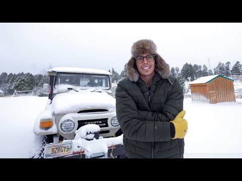 Winter camping in 1978 Toyota Land Cruiser FJ40