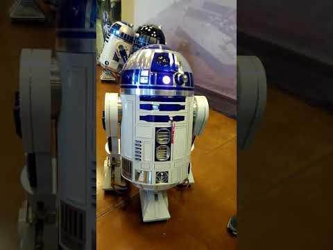 R2D2 Star Wars Robot hit of the show at Maker's Fair 2019