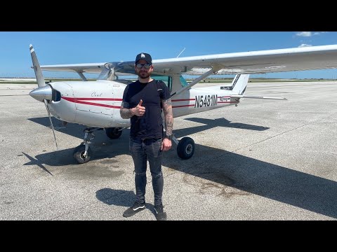 Taking my discovery flight!
