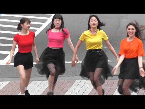 レッド？ピンク？イエロー？オレンジ？ブルーもいるよダンスDANCE