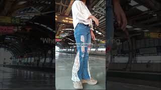 My jeans went from 'nah' to 'yaaas' real quick 💃🏻#DIYJeans#JeansTransformation#UpcycledFashion