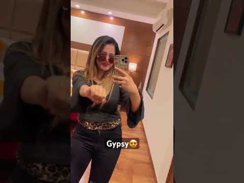 Gypsy😍 #song #newsong #music #dance #love #gypsy #pranjaldahiya #haryanvi #shorts #reels #ytshorts