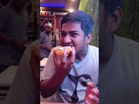 1st time pizza try 🍕 || mu v jala liya 😵‍💫 ||  #viral #minivlog #shortvideo #sub4sub #subscribe