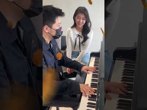 鋼琴大師薛汀哲遇到法律學生，輕鬆三段音樂令學生心服