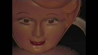 VILLANELLE - Hinge (Official Visualiser)