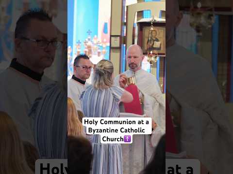 Holy Communion at a Byzantine Catholic Church ☦️