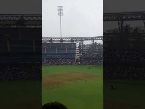 #cricket #cricketlover #jiskeaanesemukammalhogayithizindagisong #travel #ekmotahathighumechala